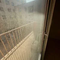 ابریشم/ آپارتمان ۸۵متر/ وام تسویه / چسب مرکز خرید|فروش آپارتمان|چهارباغ, |دیوار