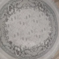 یک عدد پادری گرد درحد نو فرشینه