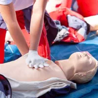 امدادگر حوادث ( تزریقات) با مدرک معتبر فنی حرفهای