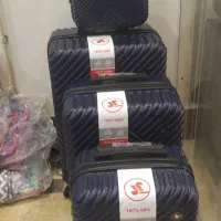 مقداری چمدان درچند سایز|کیف، کفش، کمربند|بروجرد, |دیوار