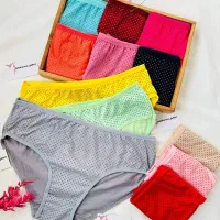 لباس زیر زنانه