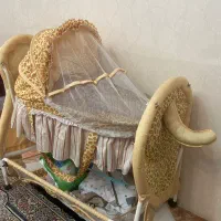 گهواره چرخ دار|تخت و صندلی بچه|قرچک, زیبا شهر|دیوار