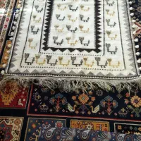 گلیم یک در یک و نیم نقش برجسته