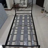 تخت خواب یک نفره