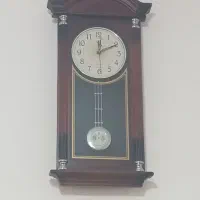 ساعت دیواری