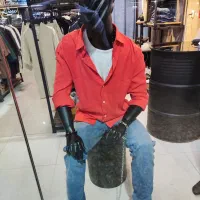 مانکن ایستاده و نشسته