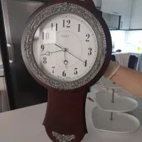 ساعت دیواری