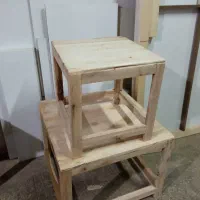 کرسی چوبی
