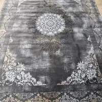 فرش ۹ متری طوسی نقره‌ای ۷۰۰ شانه