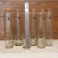 بانکه شیشه ای با درب چوب پنبه ای