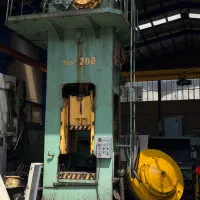 پرس ضربه ۲۰۰و۴۰۰تن