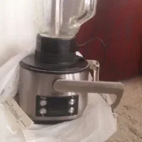 آب میوه گیری و چند کاره