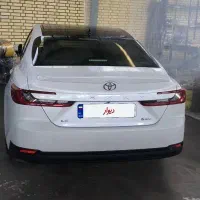 تویوتا کمری 2025 LE ژاپن داخل چرم کرم