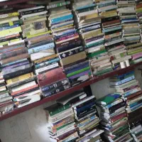 فروش یکجا حدود ۲هزار جلد کتاب