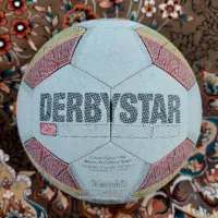 توپ فوتبال DERBYSTAR