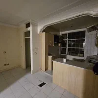 ۸ متر کابینت ام دی‌اف تمیز همراه سینک و شیر و هود|مصالح و تجهیزات ساختمان|تهران, جمال‌زاده|دیوار
