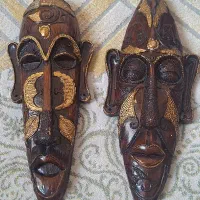 لوازم خانه و دکوری|مجسمه، تندیس، ماکت|چهارباغ, |دیوار