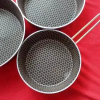 ۳تا ماهی تابه نو ۹۰۰تومن|ظروف پختوپز|نسیمشهر, |دیوار