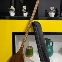 سه تار مفتاحی|سازهای سنتی|بوشهر, |دیوار