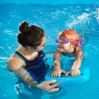 آموزش شنا خصوصی و نیمه خصوصی (بانوان)