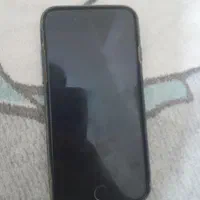 اپل iPhone SE (2020) با حافظهٔ ۱۲۸ گیگابایت|موبایل|تهران, شهرک محلاتی|دیوار