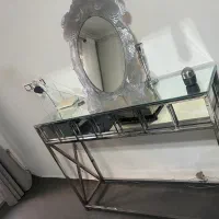 کنسول همراه با آینه شمعدان