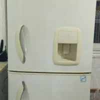 یخچال و فریزر امرسان کاملا سالم و نو