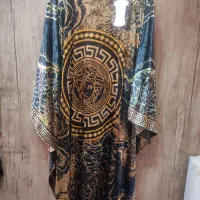 لباس عبایی مجلسی مخمل طرح ورساچ