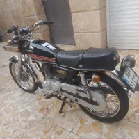 هوندا ۸۳ فوق‌العاده با بیمه و سند بنام