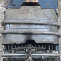 فروشنده.     و خریدار آبگرمکن دیواری نیاز ب تعمیر