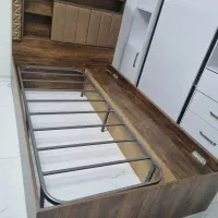 تخت تک نفره چوبی