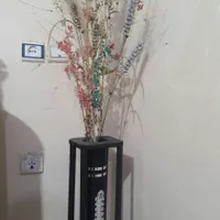 گل و گلدان