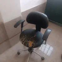 میز و صندلی سالم ومحکم|صندلی و نیمکت|شیراز, باغ تخت|دیوار