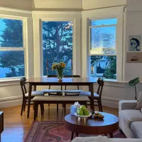 آپارتمان ۱۱۵ متر ۲ خواب/خیابان گلخانه/قابل معاوضه