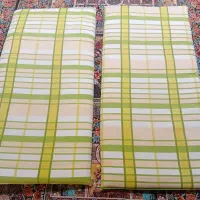 تشک نو و۴ عدد لحاف