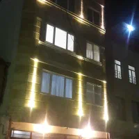 فروش آپارتمان ۱۰۱ متری ۲ خوابه طبقه ۲ در سرافرازان