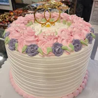 فروشنده خانم جوان