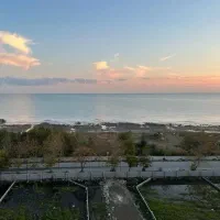 زمین پلاک‌اول دریا ۱۱۰ متر ۷.۵ متر بر دو نبش