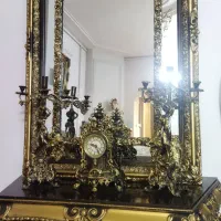 آینه و کنسول