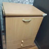 میز و صندلی چرخ دار  و کم جاگیر