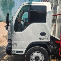 ایسوزو ۸تن بدون رنگ