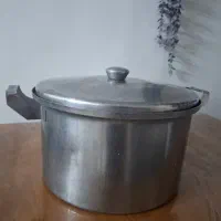 قابلمه و دیگ استیل