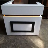 میز کانتر.  کانتر پیشخوان.  در عرض ۱۲۰سانت