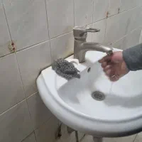 روشویی سرویس بهداشتی