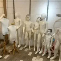 مانکن  بچه و مانکن پا بچه