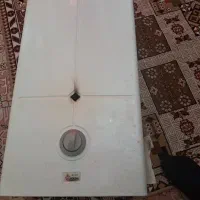 آبگرمکن دیواری بوتان در حد نو