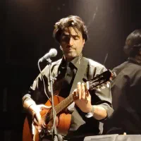 آموزش و تدریس خصوصی گیتار  در منزل شما