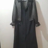 تعدادی لباس و مانتو نو