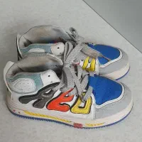 کفش پسرانه خارجی سایز 31|کفش و لباس بچه|سبزوار, ولیعصر (نجار آباد)|دیوار