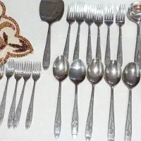 سرویس قاشق وچنگال